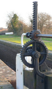 Lock-Gate-Mechanism